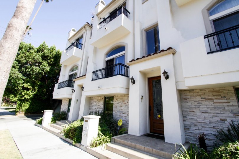 13260 Landale St Sherman Oaks CA